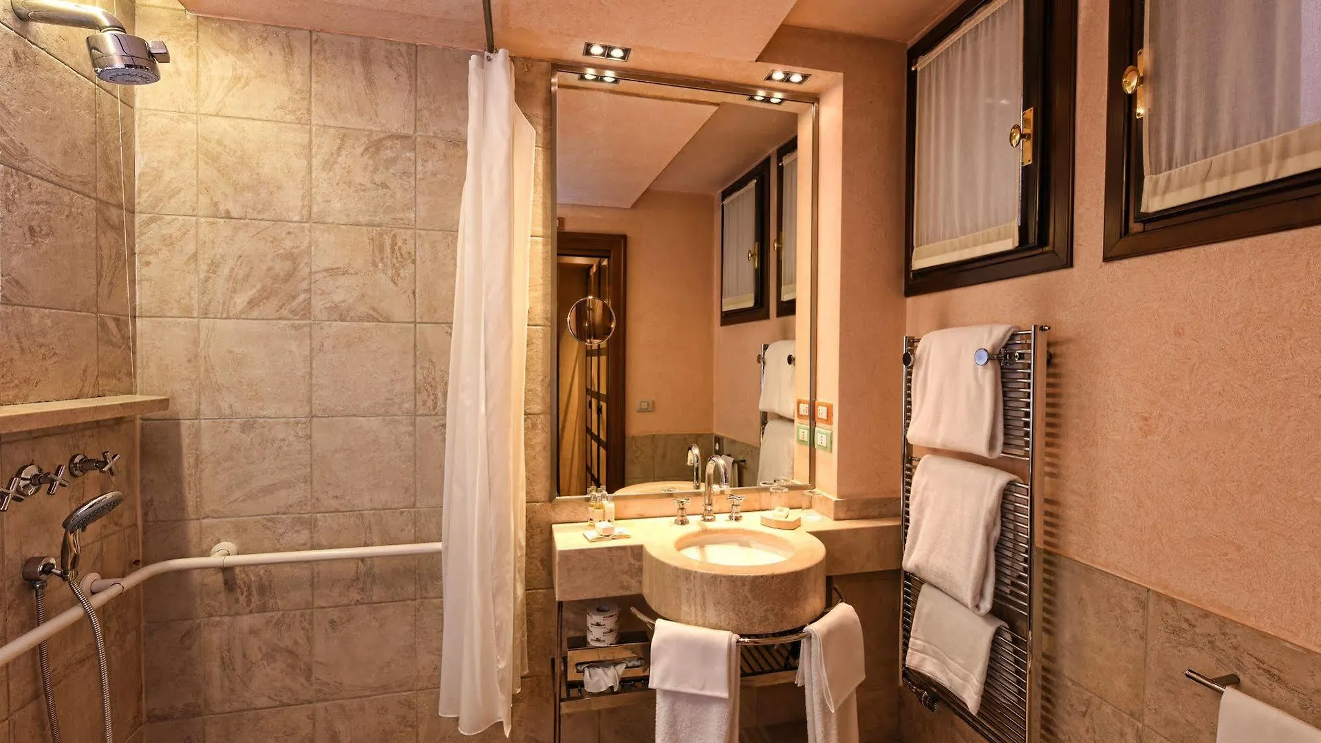 ****  Отель Palazzo Selvadego Венеция Италия